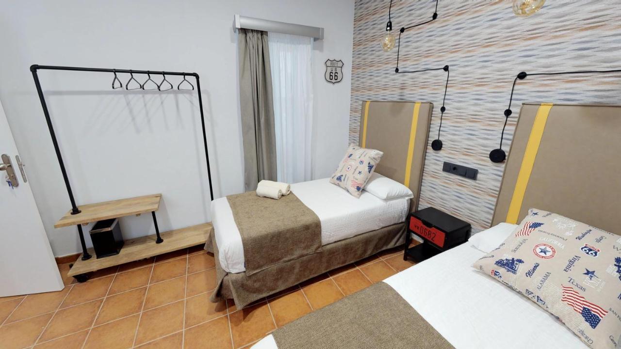 Hostal Boutique La Española by Bossh Hotels Rota Exterior foto
