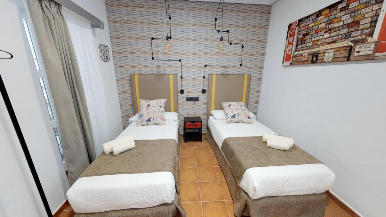 Hostal Boutique La Española by Bossh Hotels Rota Exterior foto